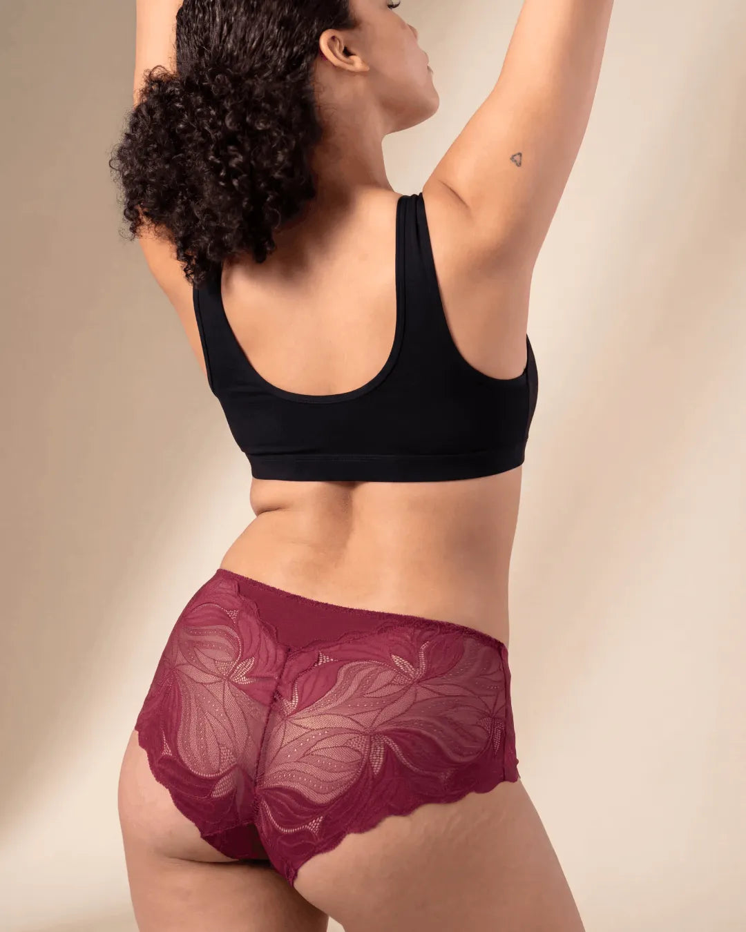 Culotte de encaje floral