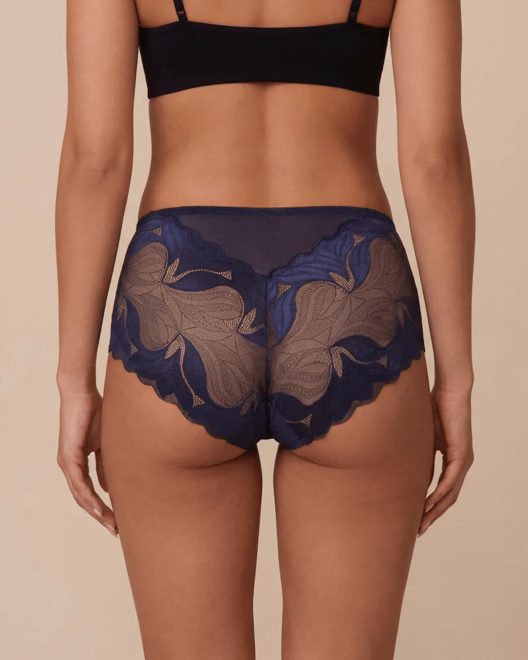 Culotte de encaje floral