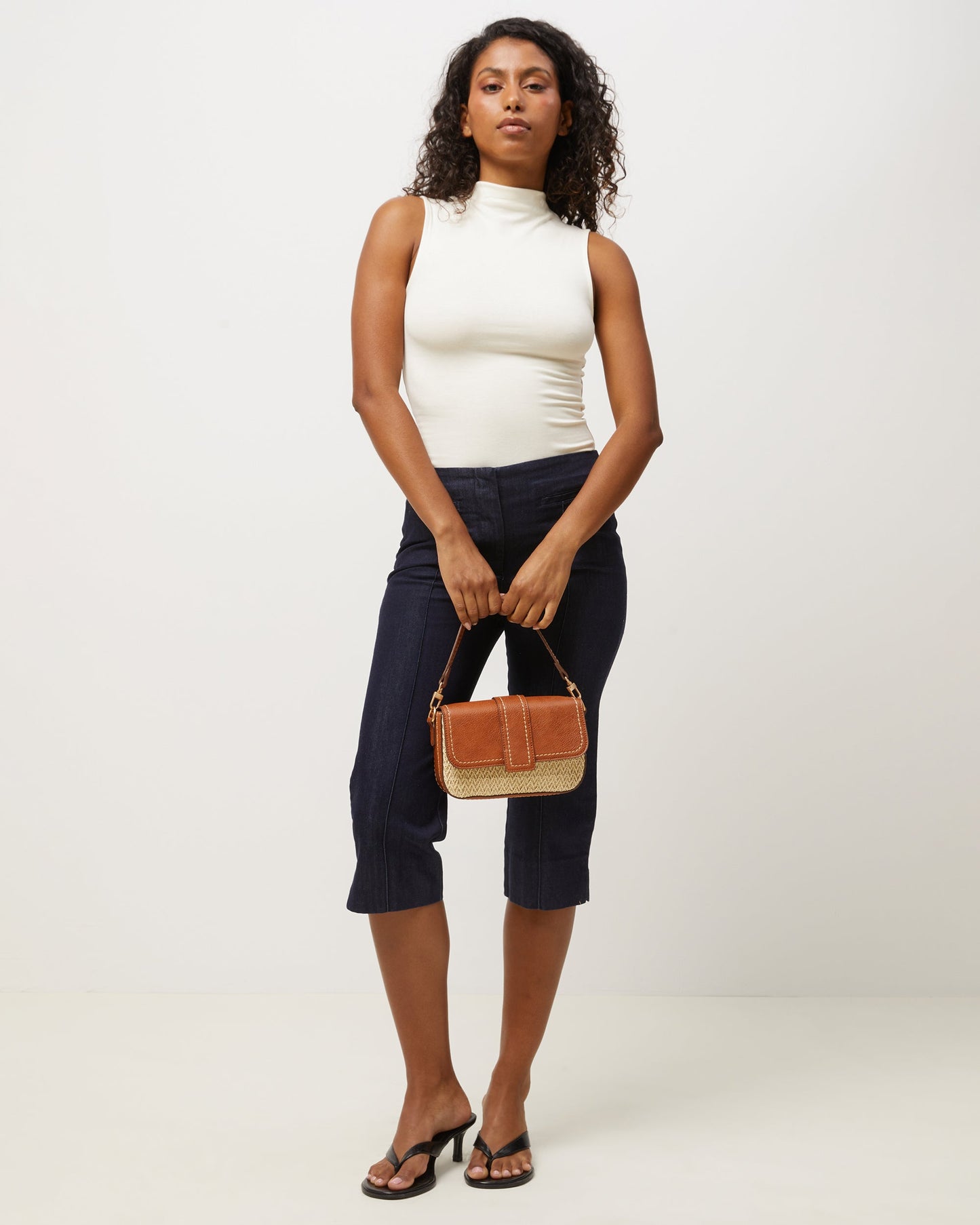 Bolso De Piel y Rafia Elegante